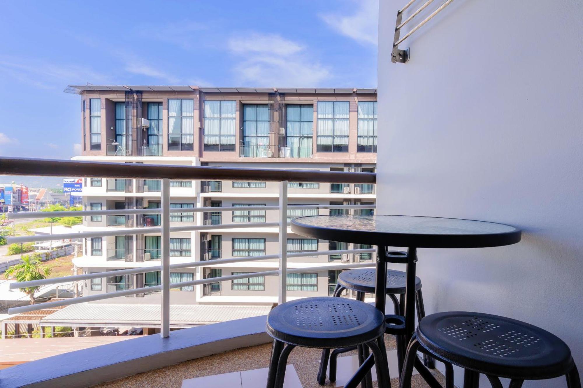 Hua Hin First - Happy Rent Apartment ภายนอก รูปภาพ